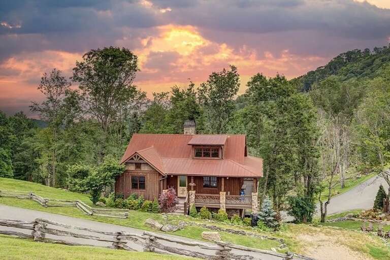 Timberwolf Lodge at Eagles Nest