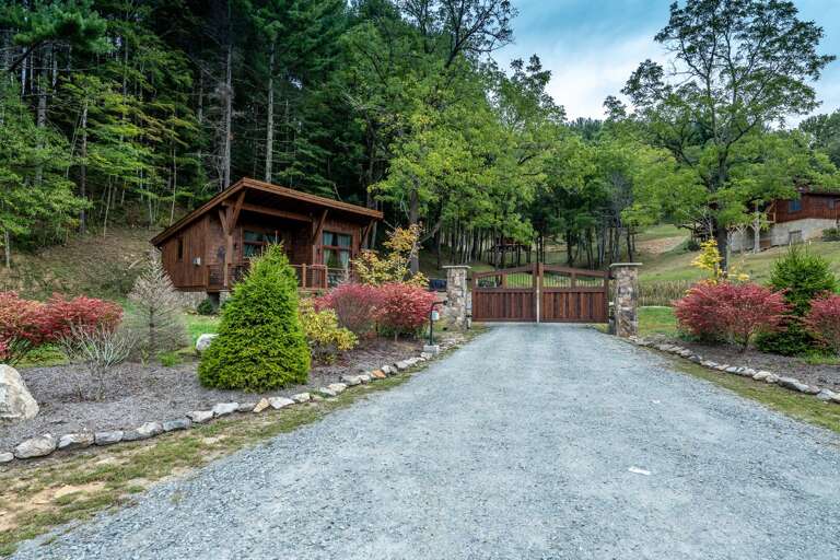 The Hilltop Hideout at Fish Camp at The Lodges at Eagles Nest.
