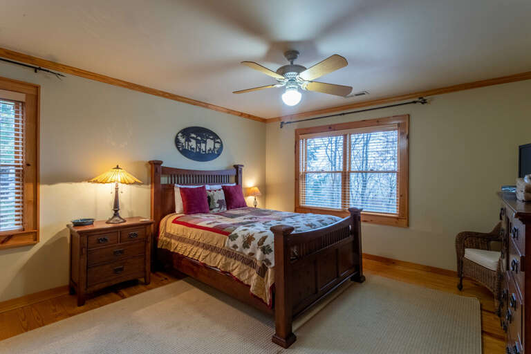 Upstairs bedroom with queen bed