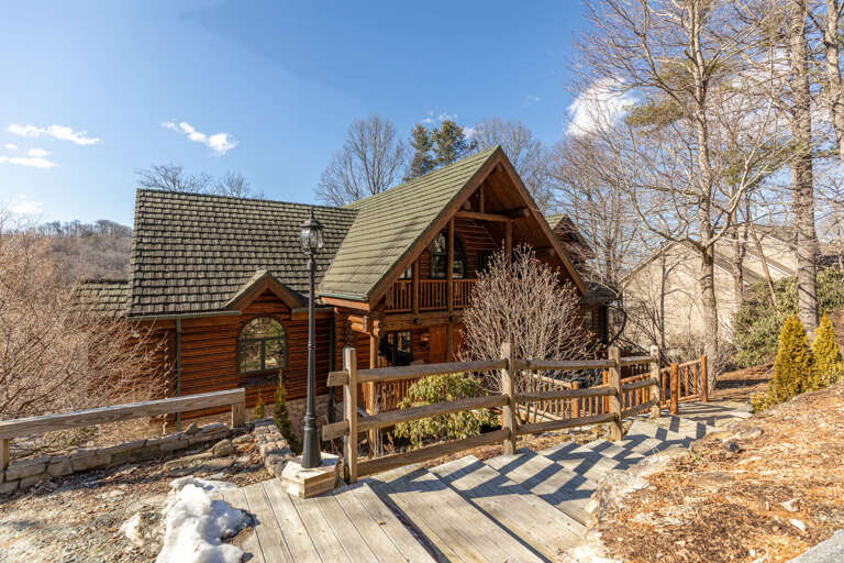 Bear Lodge At Misty Mountain Blowing Rock Luxury Cabin Rental 4 Bedrooms Sleeps 12.. (155148