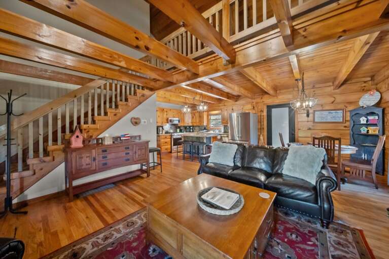 Fleetwood Cabin Rental