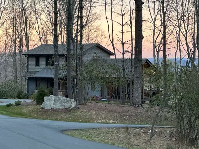 Eagles Nest Home Rental Eagles Nest Home Rental