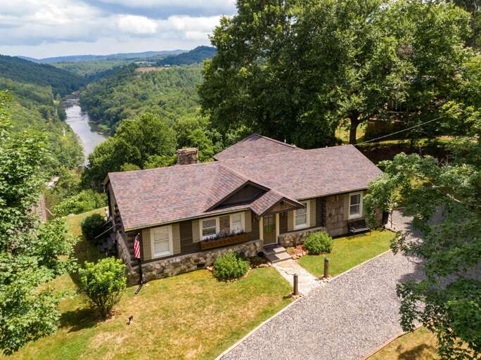 Pisgah Heights