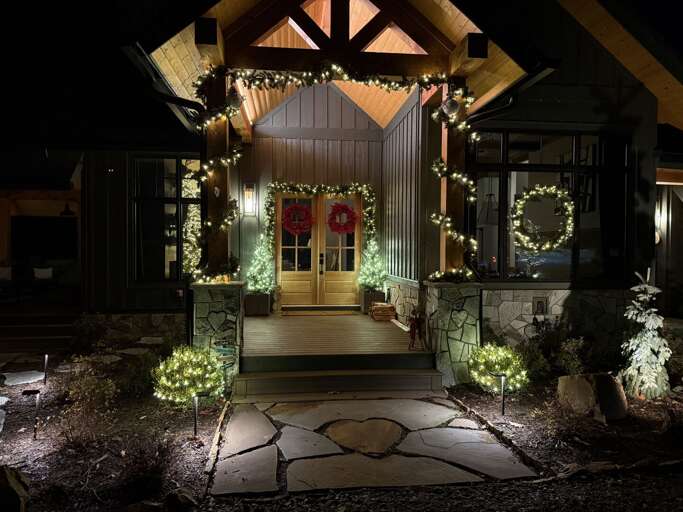 The HeartStone Lodge at Eagles Nest The HeartStone Lodge at Eagles Nest