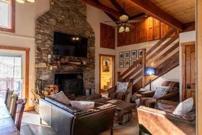 Land Harbor Lodge