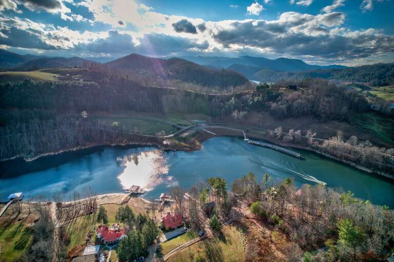 Garretts Getaway at Watauga Lake