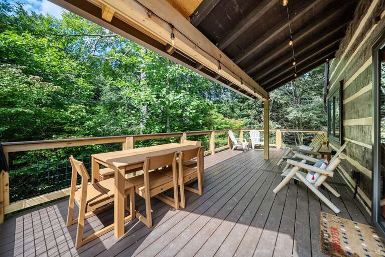 Dine al fresco while you are surrounded by nature.
