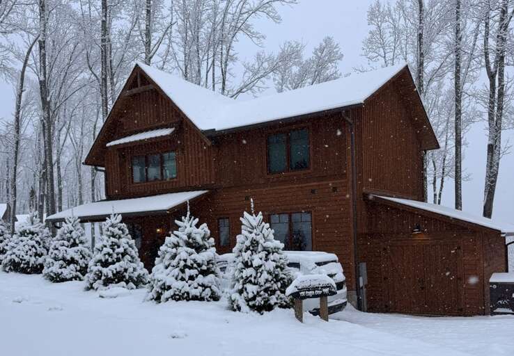 Running Bear Lodge at Eagles Nest