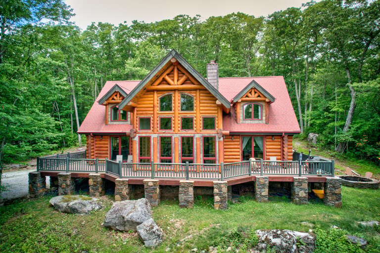 Big Elk Lodge at Eagles Nest