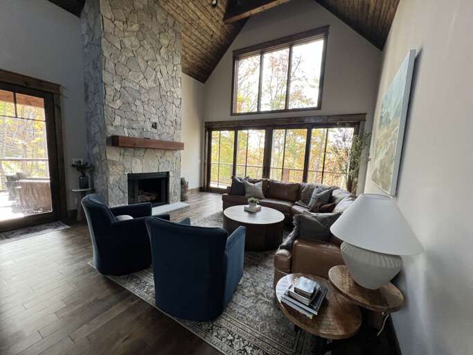 CS Selah Vie at Eagles Nest