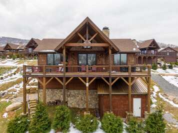 True Blue 92 at Eagles Nest