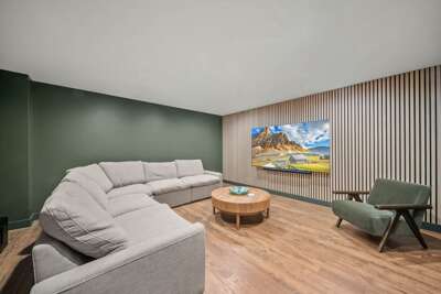 Breathaway Lodge