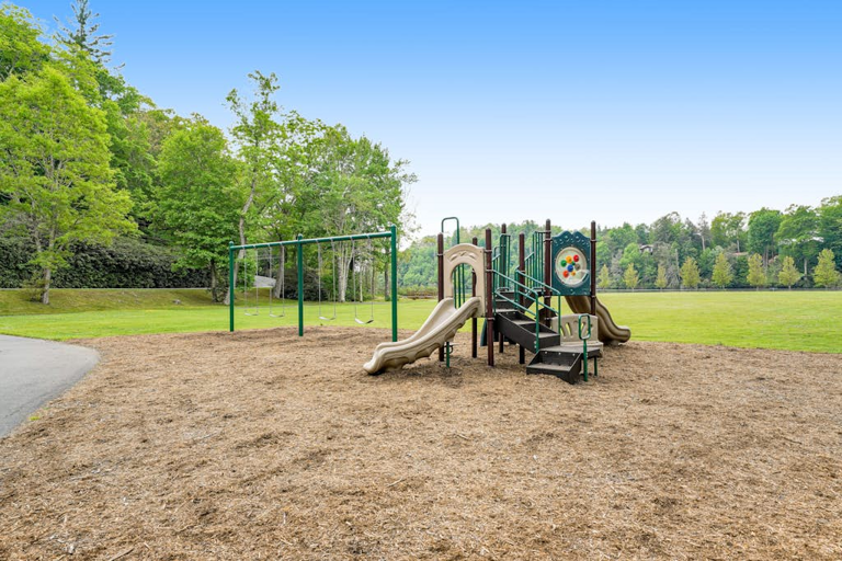 Amenities at Linville Land Harbor include a basketball court, a private beach on a 45-acre lake,