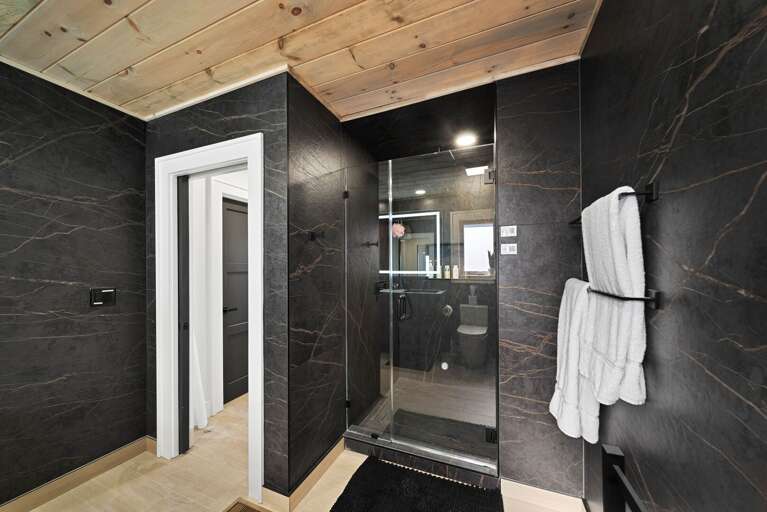 Ensuite King Bathroom on Main Level