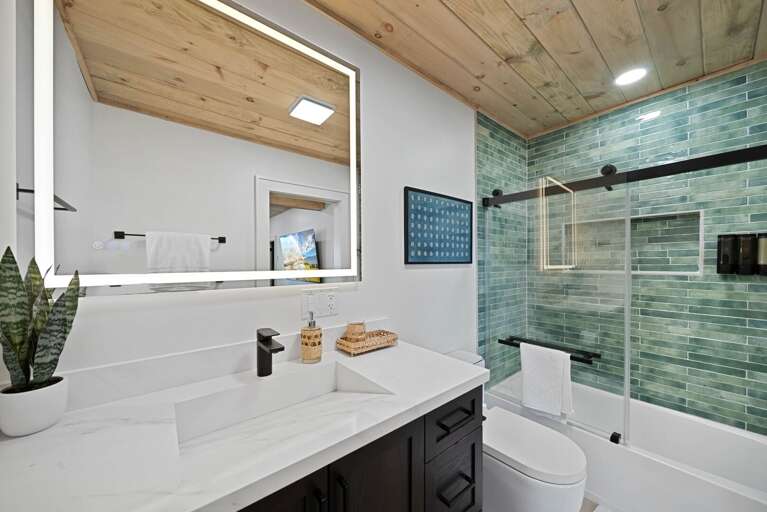Lower Level 1 Hall Full Bath with quartz finishes