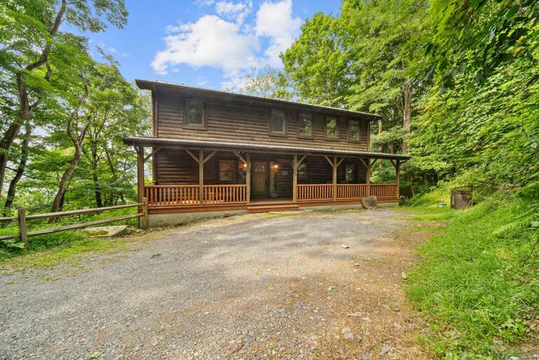 Seven Devils Log Cabin Rental