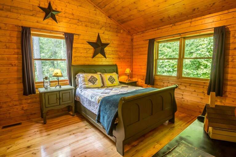 Upper level bedroom with queen bed