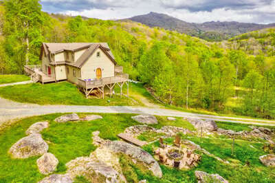 Stoneledge Manor