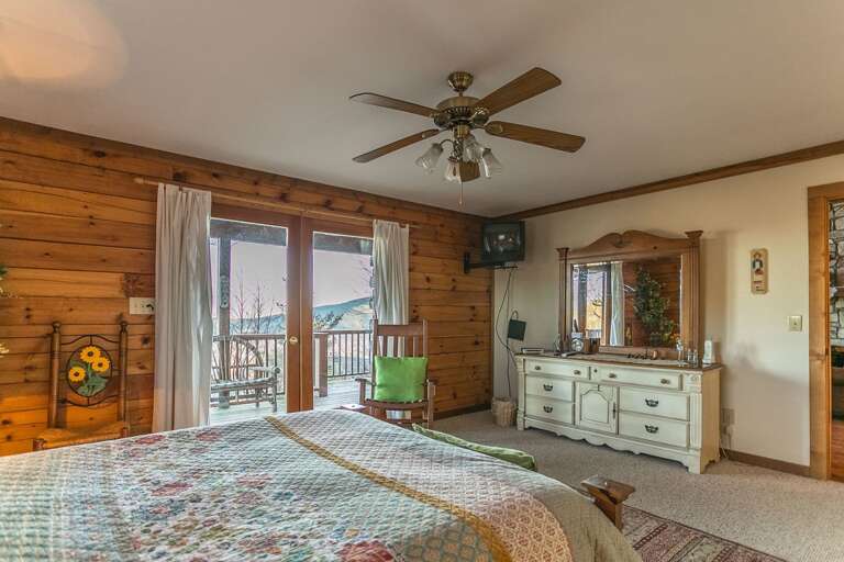 Main level queen bedroom