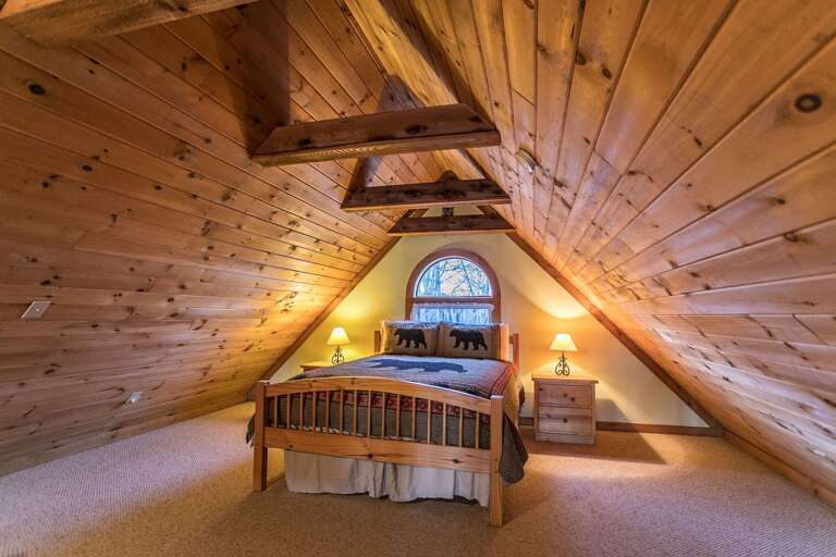 Upper level queen bedroom