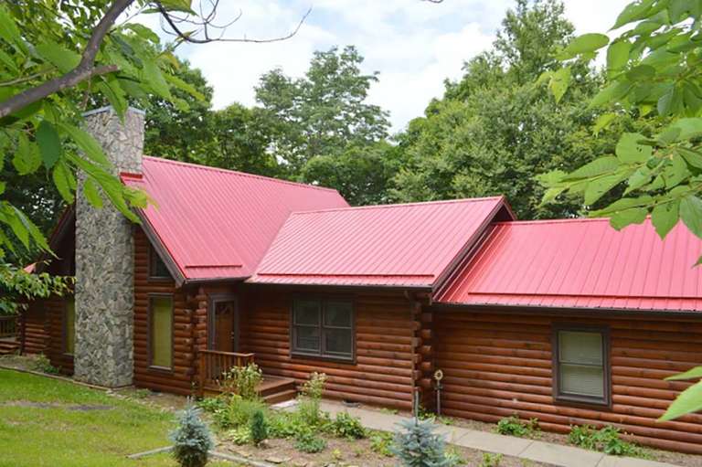 Atop Boone Pet Friendly 2 Bedroom Vacation Log Cabin Rental Boone NC