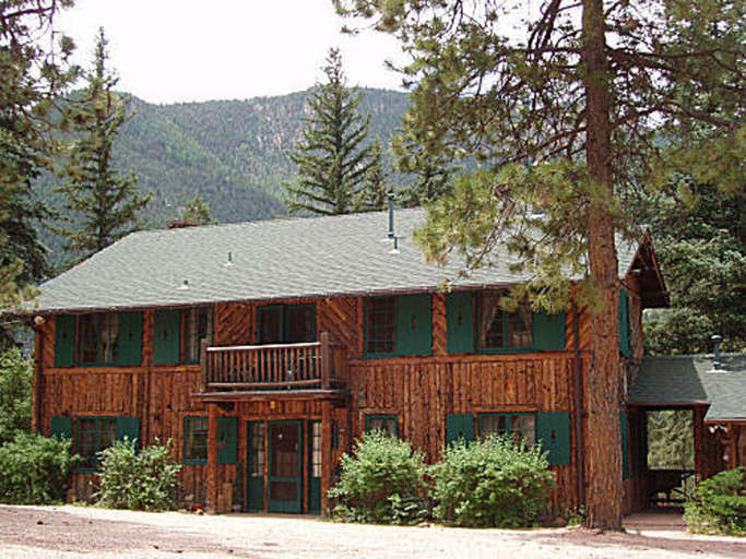 America's Rocky Mountain Lodge 6 Bedroom Vacation Cabin For Rent