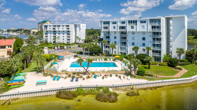 Dolphin Point-3