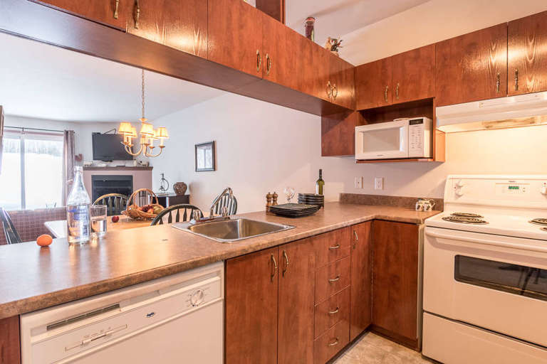 The Fully Equipped Kitchen Offers You Appliances For All Your Cooking Needs