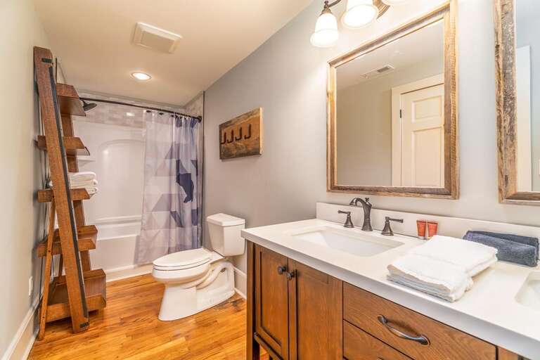 Unit A bathroom tub and shower