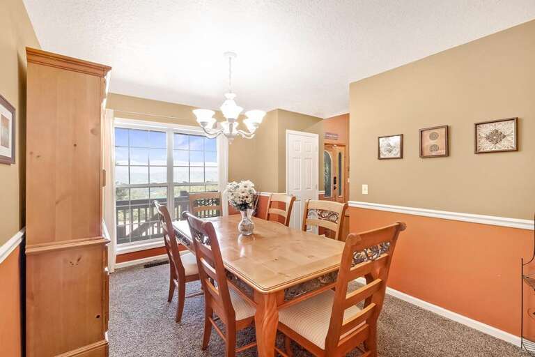 FV Retreat formal dining room