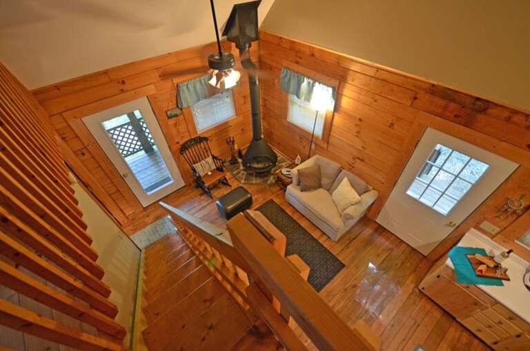 LivingRoom3.JPG LivingRoom3.JPG