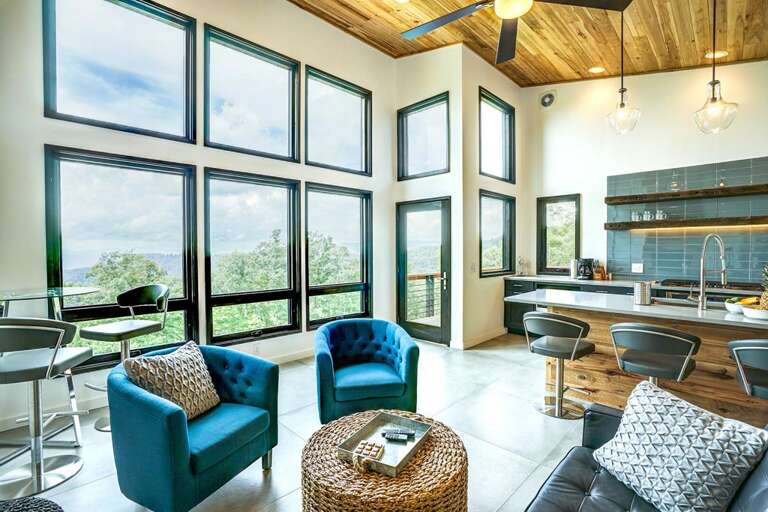 Sunset Falls - Great Room Kitchen