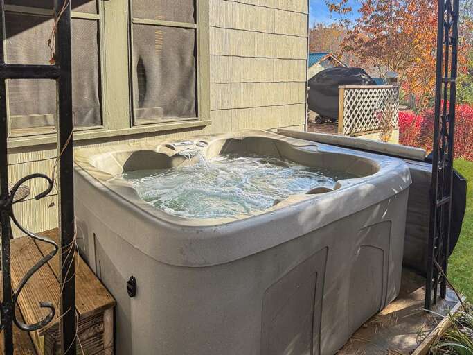 Hot Tub