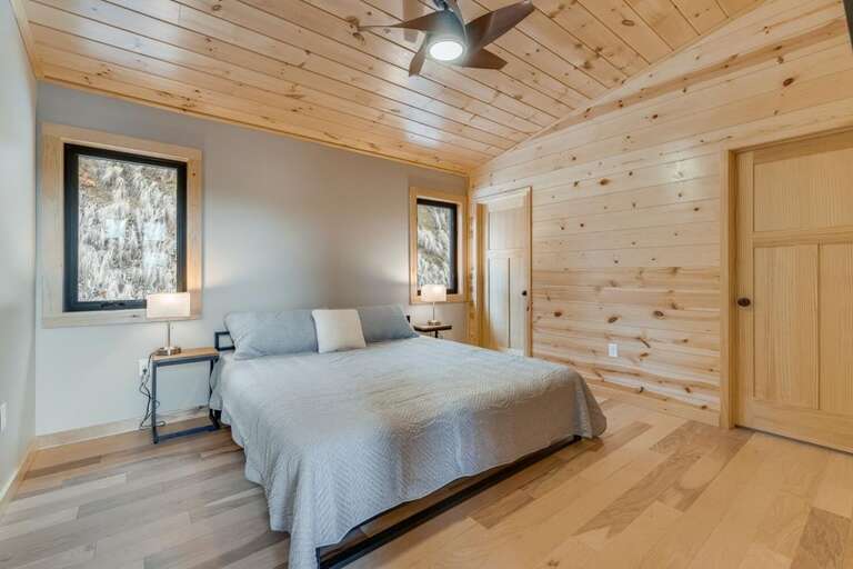 Main level king - bathroom is right-side door