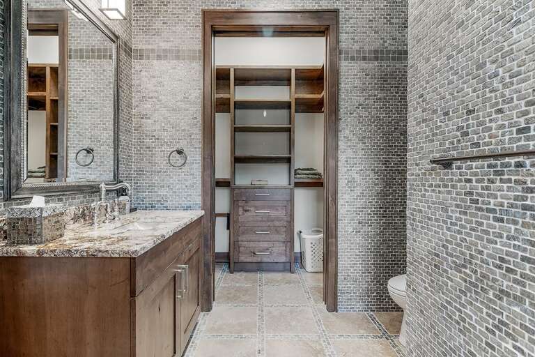 portico king bathroom with ample closet space portico king bathroom with ample closet space