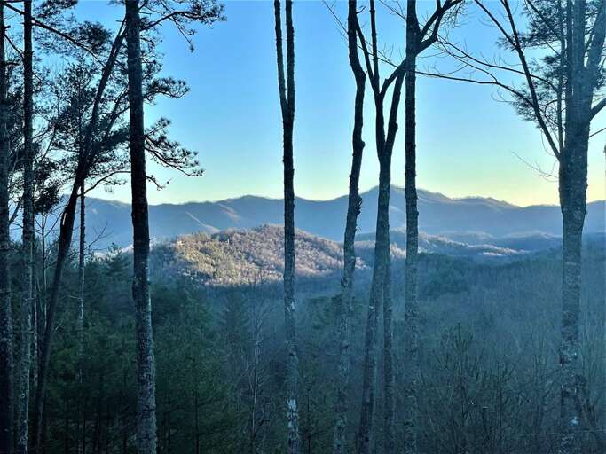 TTG - Mountain Layers TTG - Mountain Layers