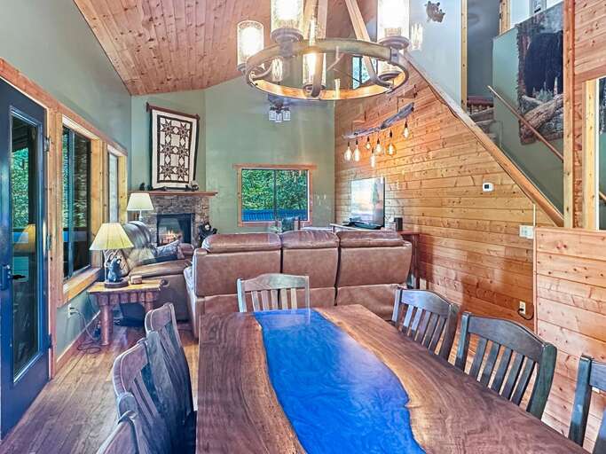 Dining table highlights the great room