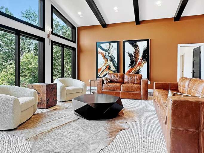 The Overlook - living room 4