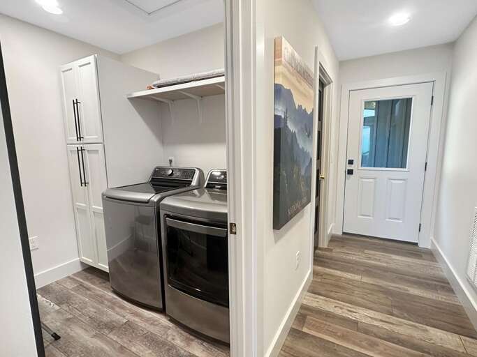 The Overlook - laundry and hall