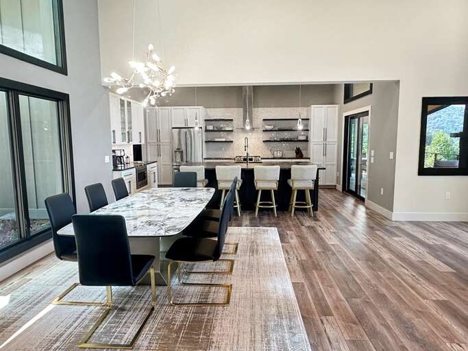 The Overlook - dining room 3