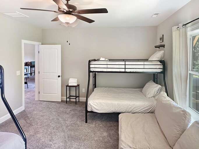 Little Bear - lower level bunk room 1