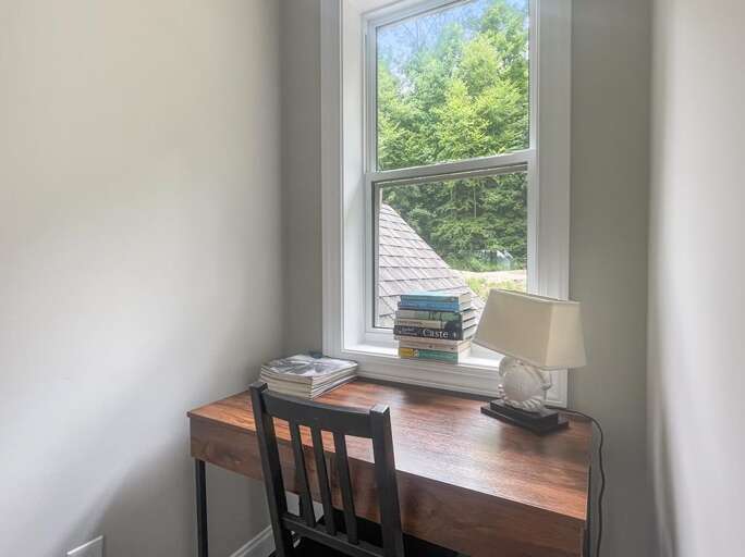 Little Bear - loft area desk workspace