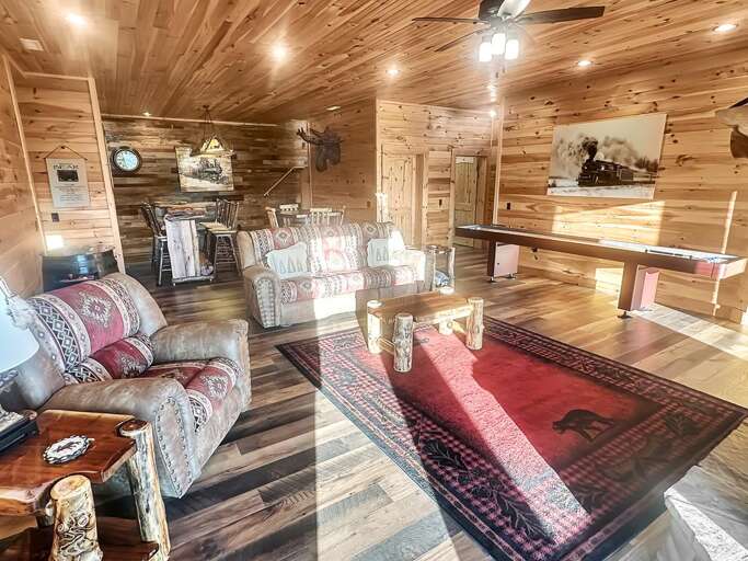 lower level family game room 4