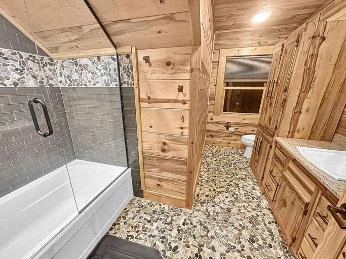 Upper-level left-side bathroom 2