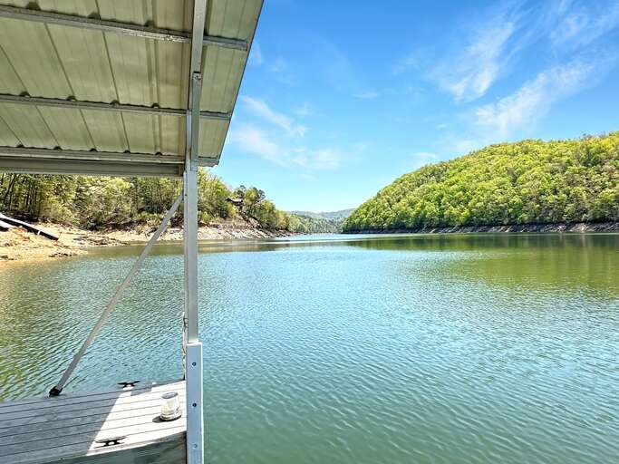 Mountain Ridge boat dock 7 April 2024