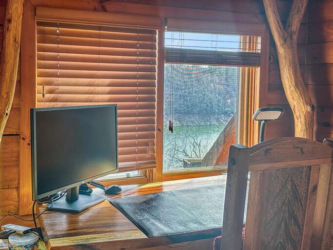 Mountain Ridge upper bedroom desk workspace