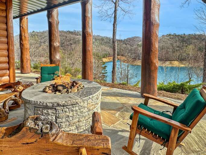 Mountain Ridge lower level fire pit overlooking the lake