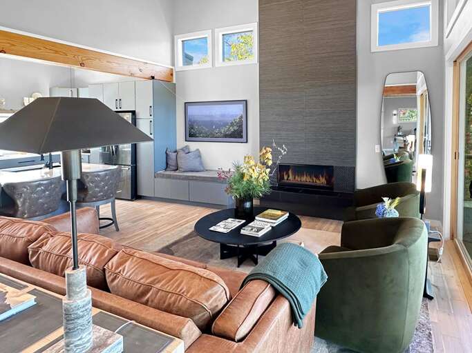 Dragonfly - great room 2 Dragonfly - great room 2