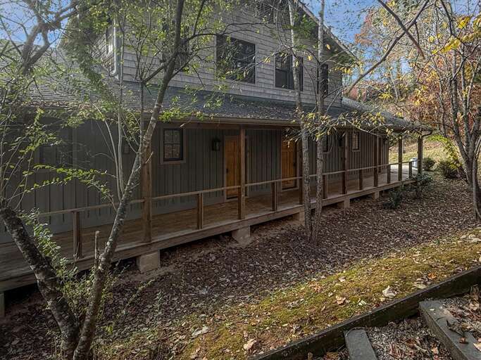 The Fireplace Suites in Nantahala Village Resort