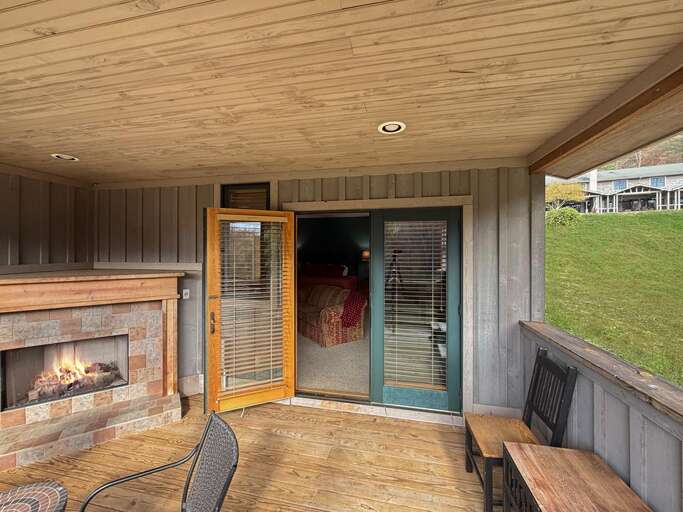 Outdoor Fireplace with Seating